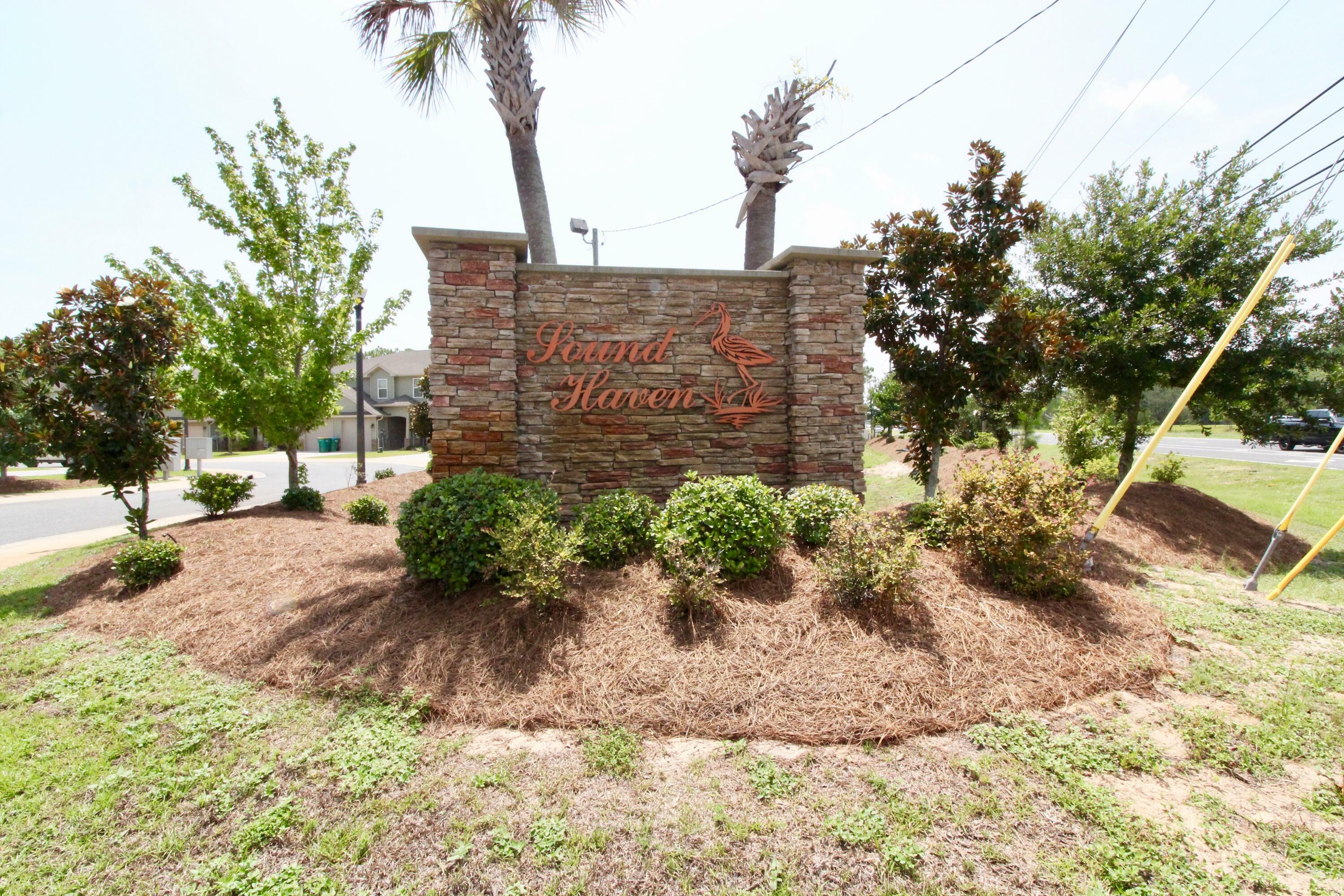 Property Photo: 1744 Sound Haven Court FL 32566