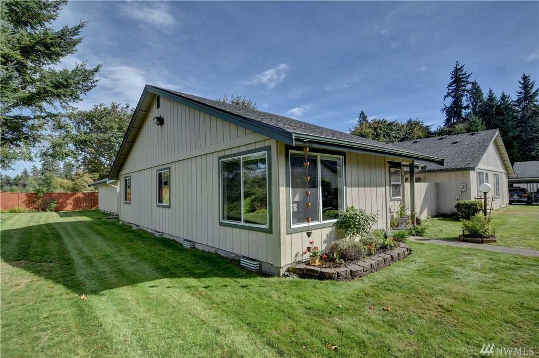 Property Photo:  1486 Diamond Rd SE  WA 98503 