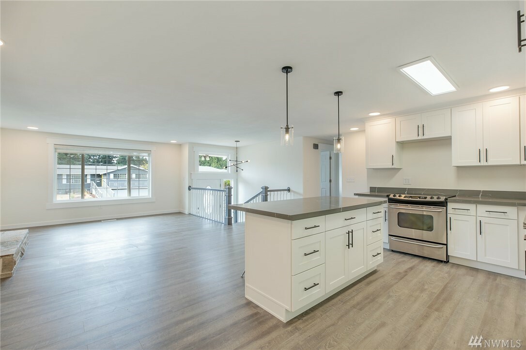 Property Photo:  1839 N Bristol St  WA 98406 