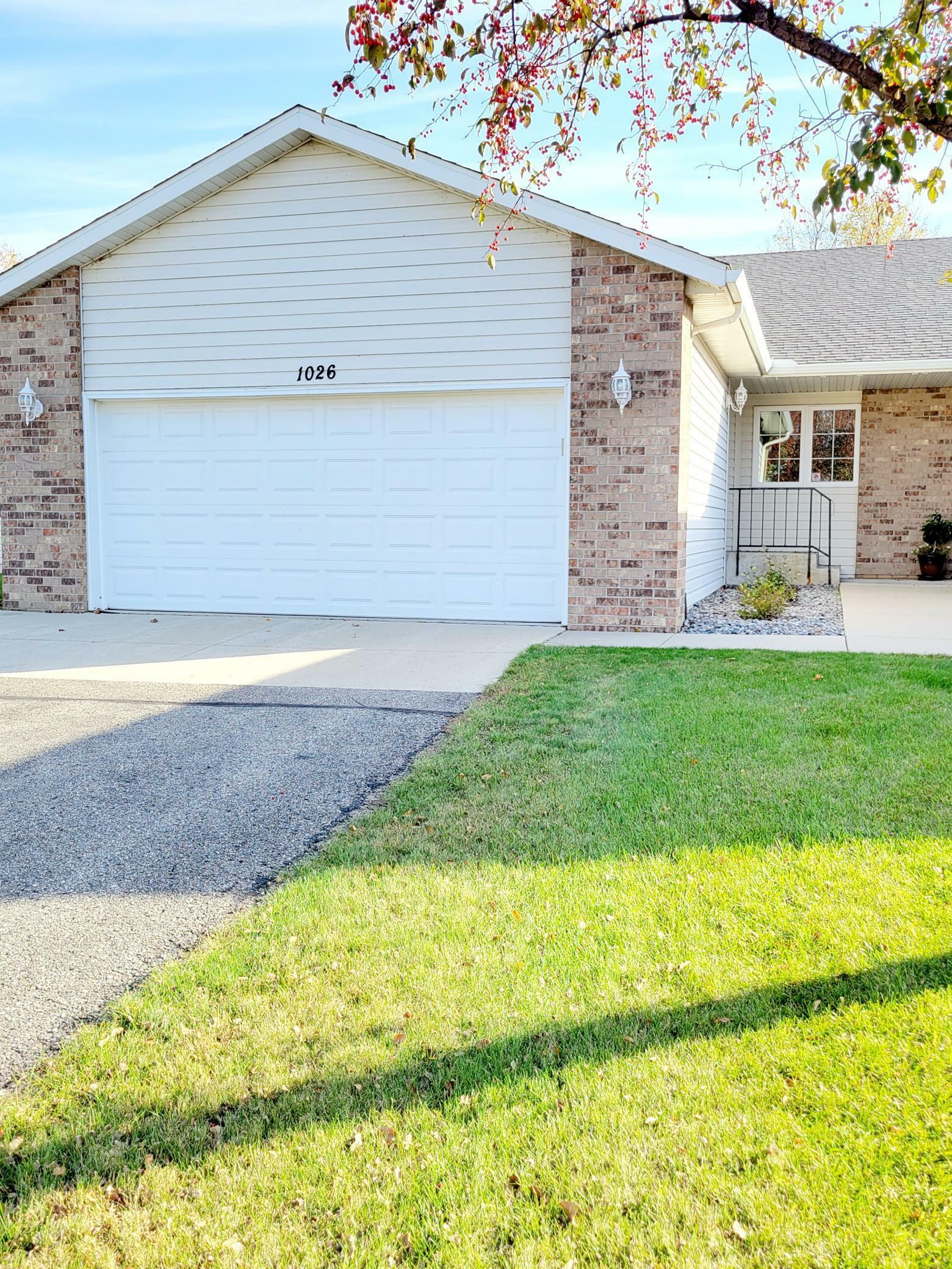 Property Photo:  1026 Prairie View Drive SW  MN 55350 