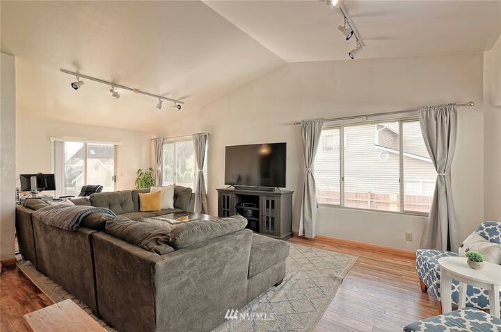 Property Photo:  6804  62nd Place NE  WA 98270 