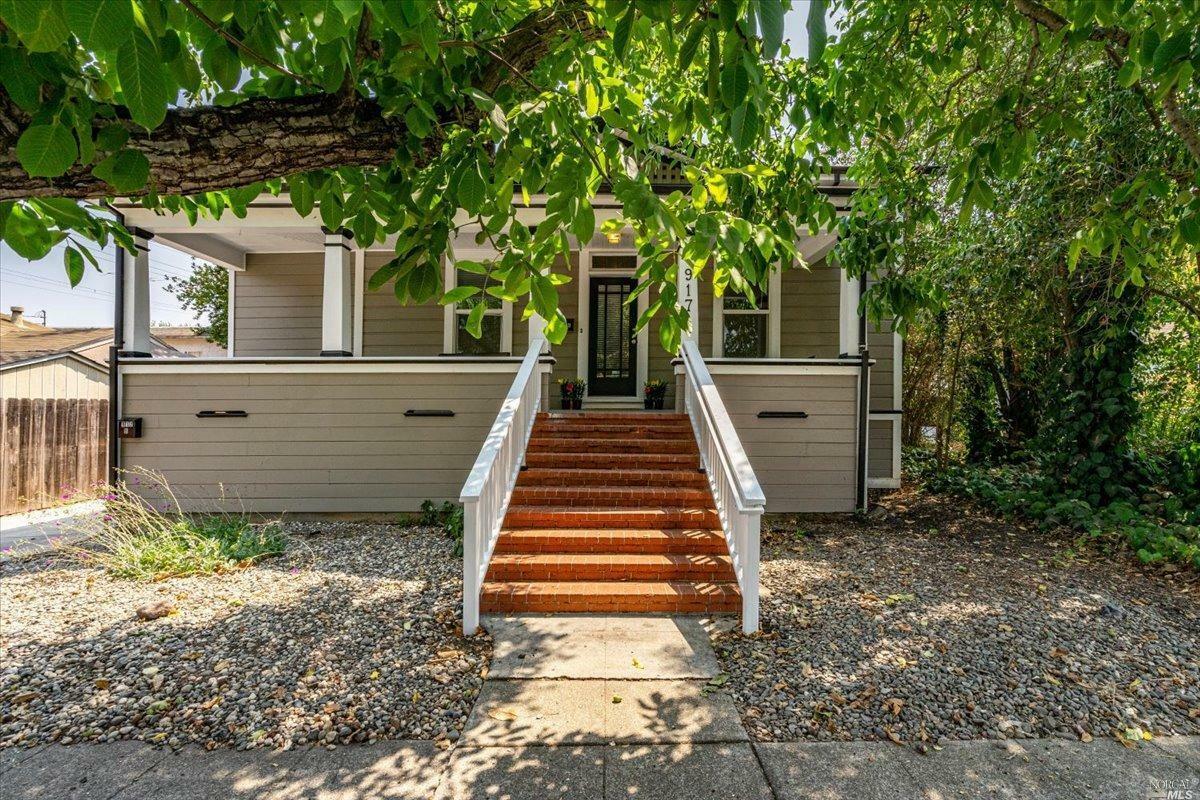 Property Photo: 917 G Street A &Amp B CA 94559