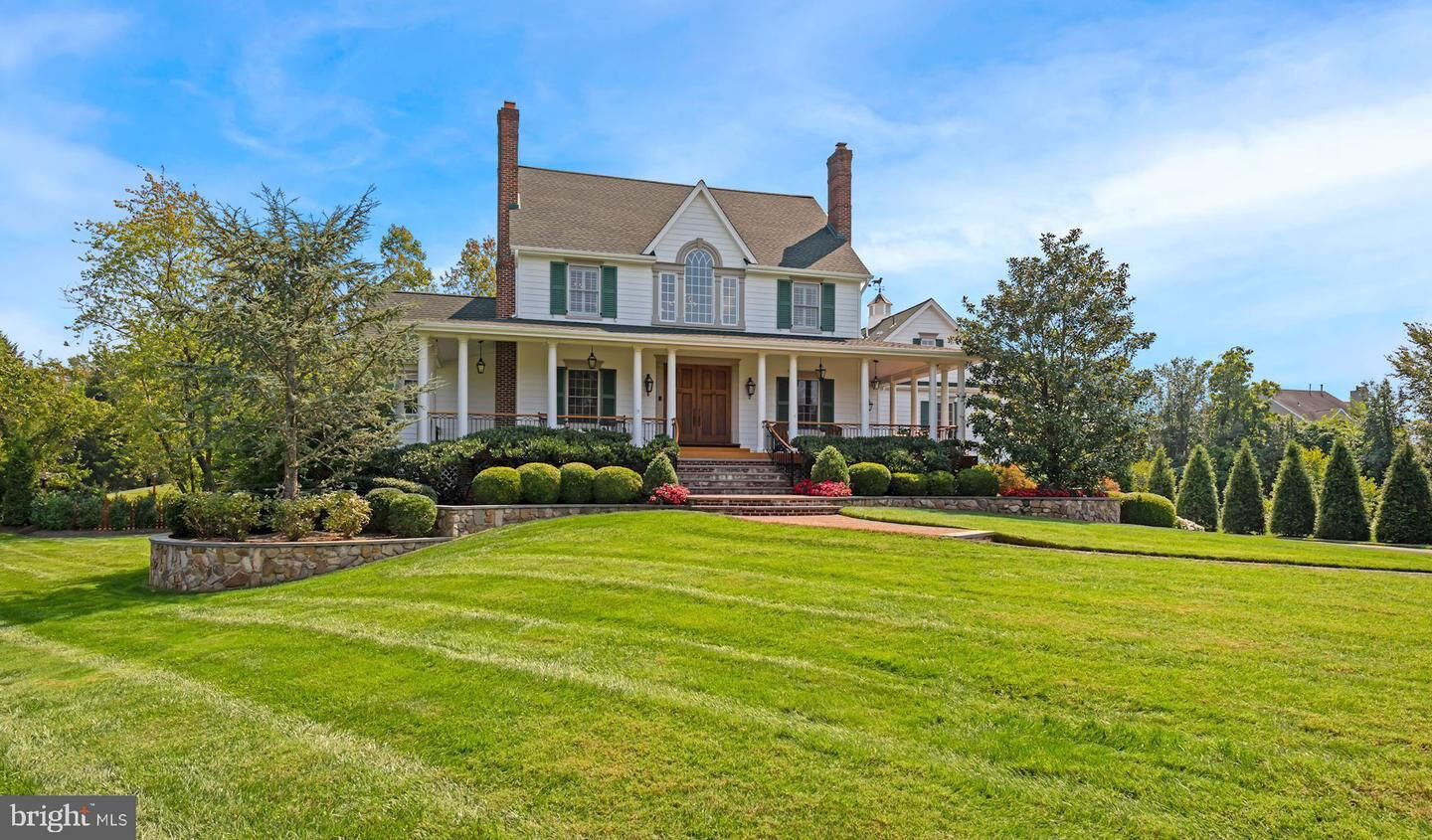 Property Photo: 7 Cambridge Court NJ 08057