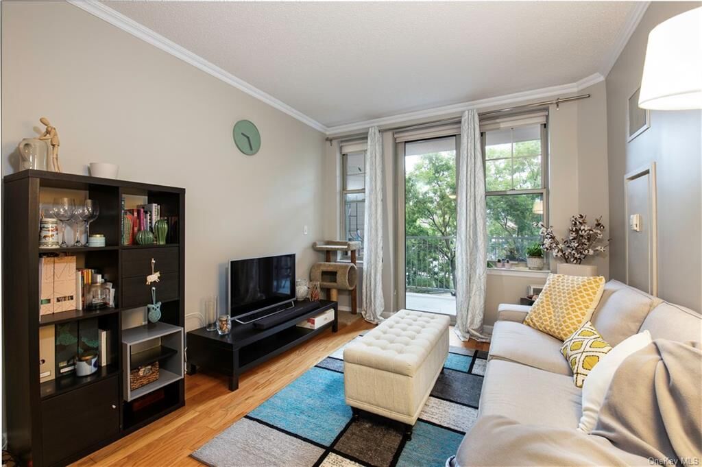 Property Photo: 300 Mamaroneck Avenue 234 NY 10605