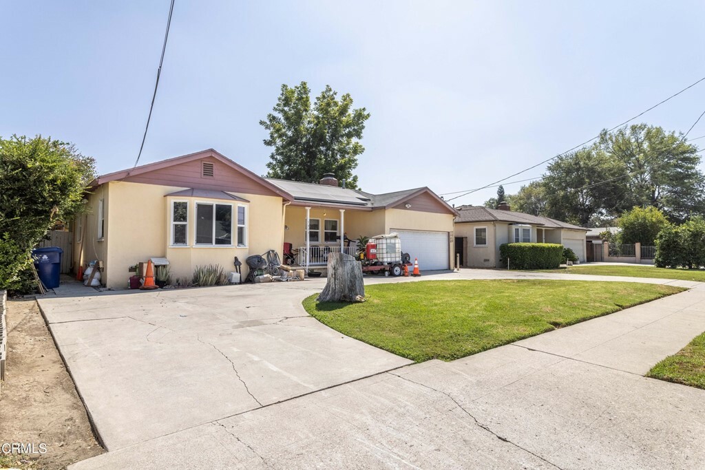 Property Photo:  7508 Lindley Avenue  CA 91335 