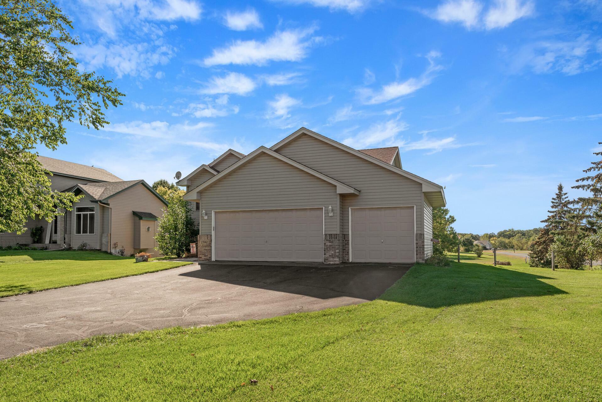 Property Photo:  23142 Navajo Street NW  MN 55070 