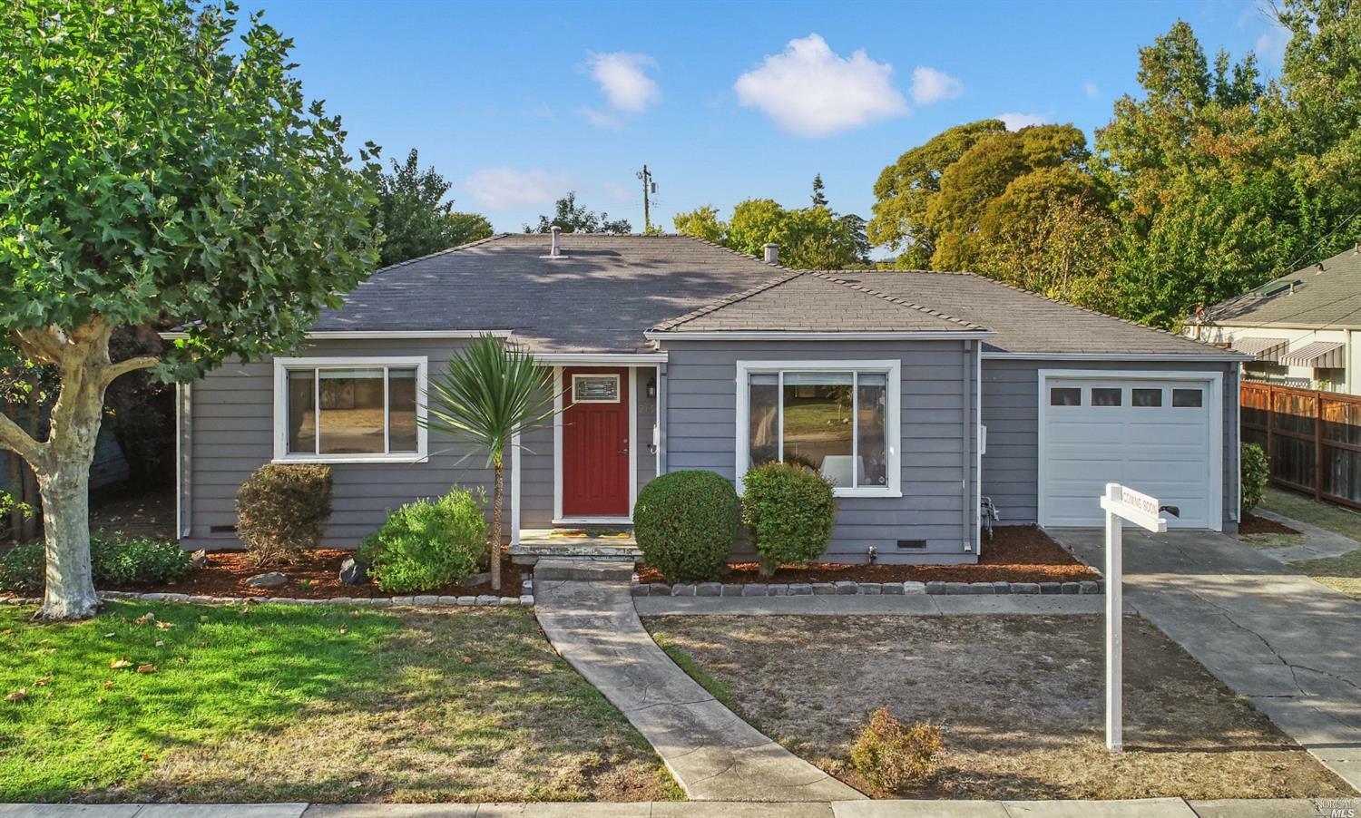 Property Photo:  2139 Midway Drive  CA 95405 