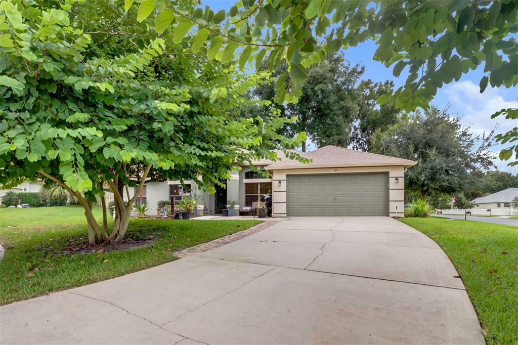 Property Photo:  117 Pine Shade Court  FL 32720 