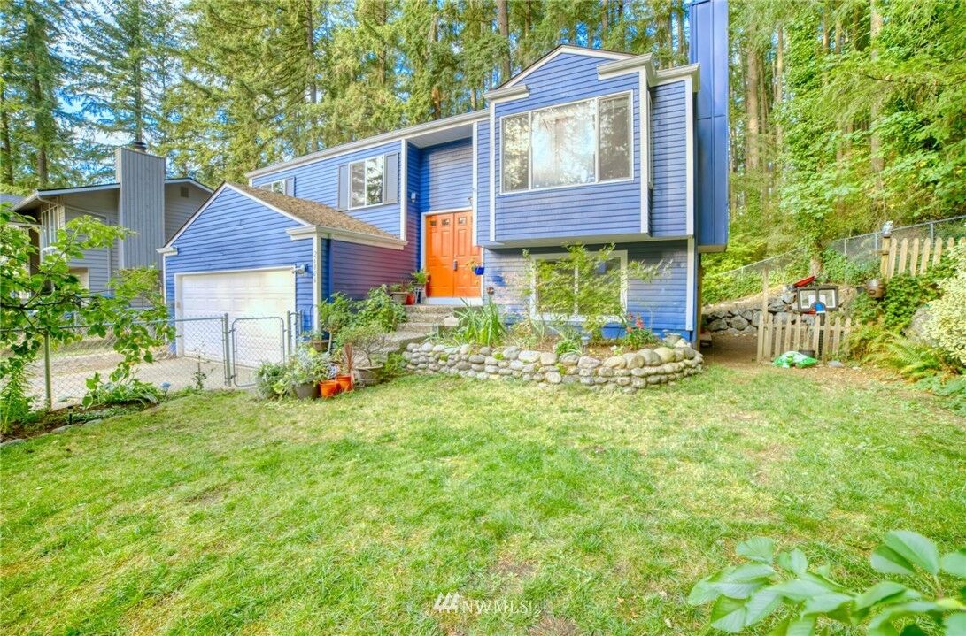 Property Photo: 26806 188th Avenue SE WA 98042