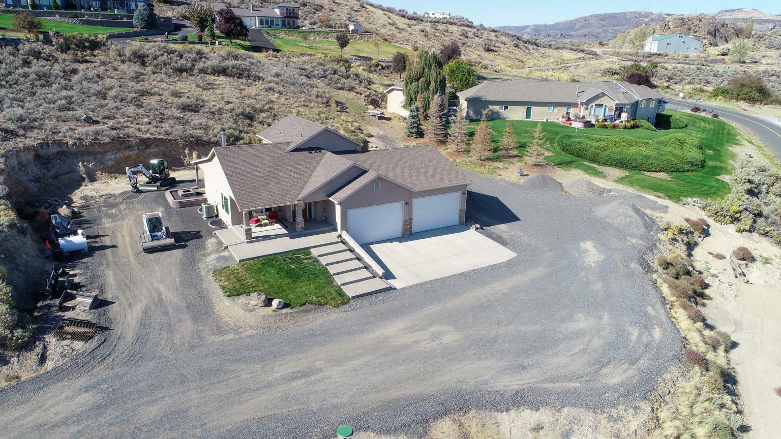45920 Geostar Dr  Grand Coulee WA 99133 photo