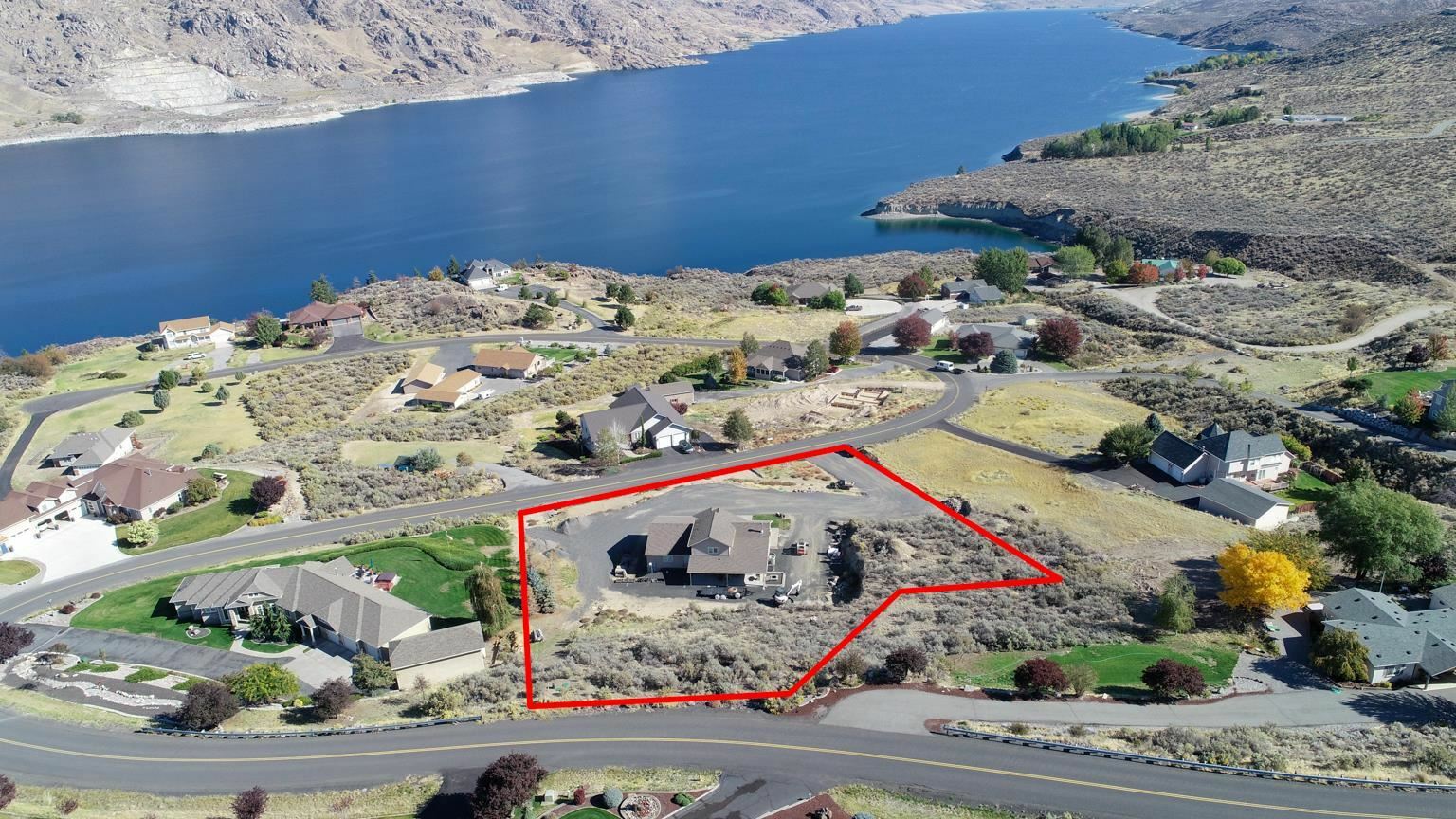 Property Photo: 45920 Geostar Dr WA 99133