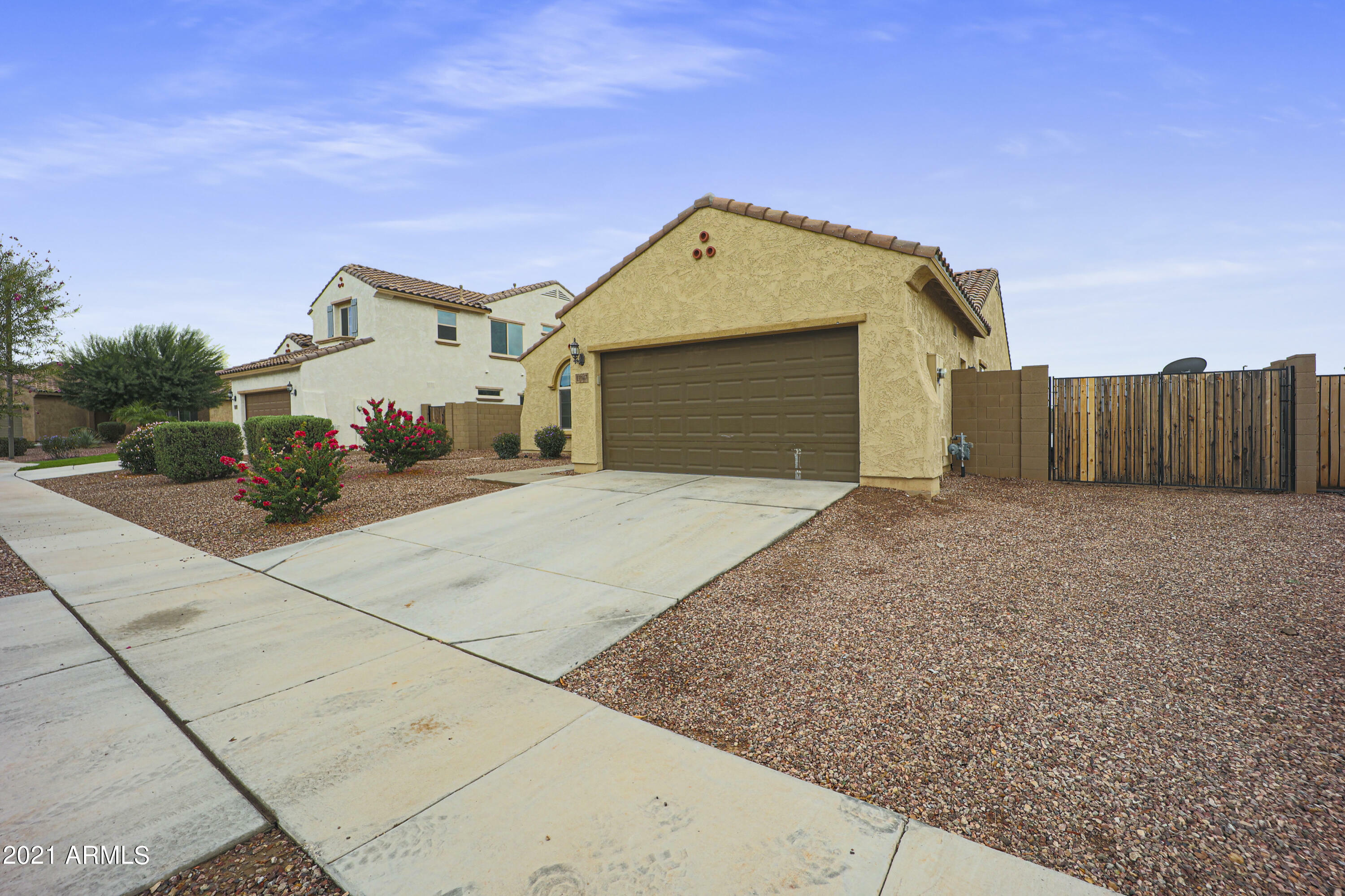 Property Photo:  17147 W Bent Tree Drive  AZ 85387 