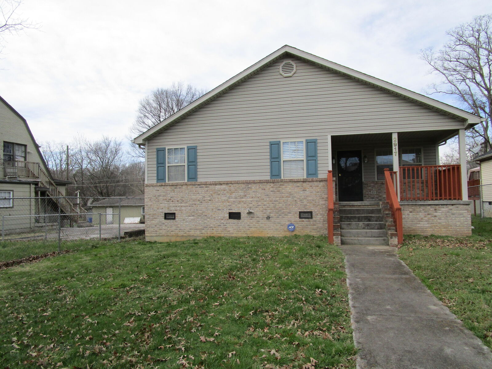 Property Photo:  2917 E 5th Ave  TN 37914 