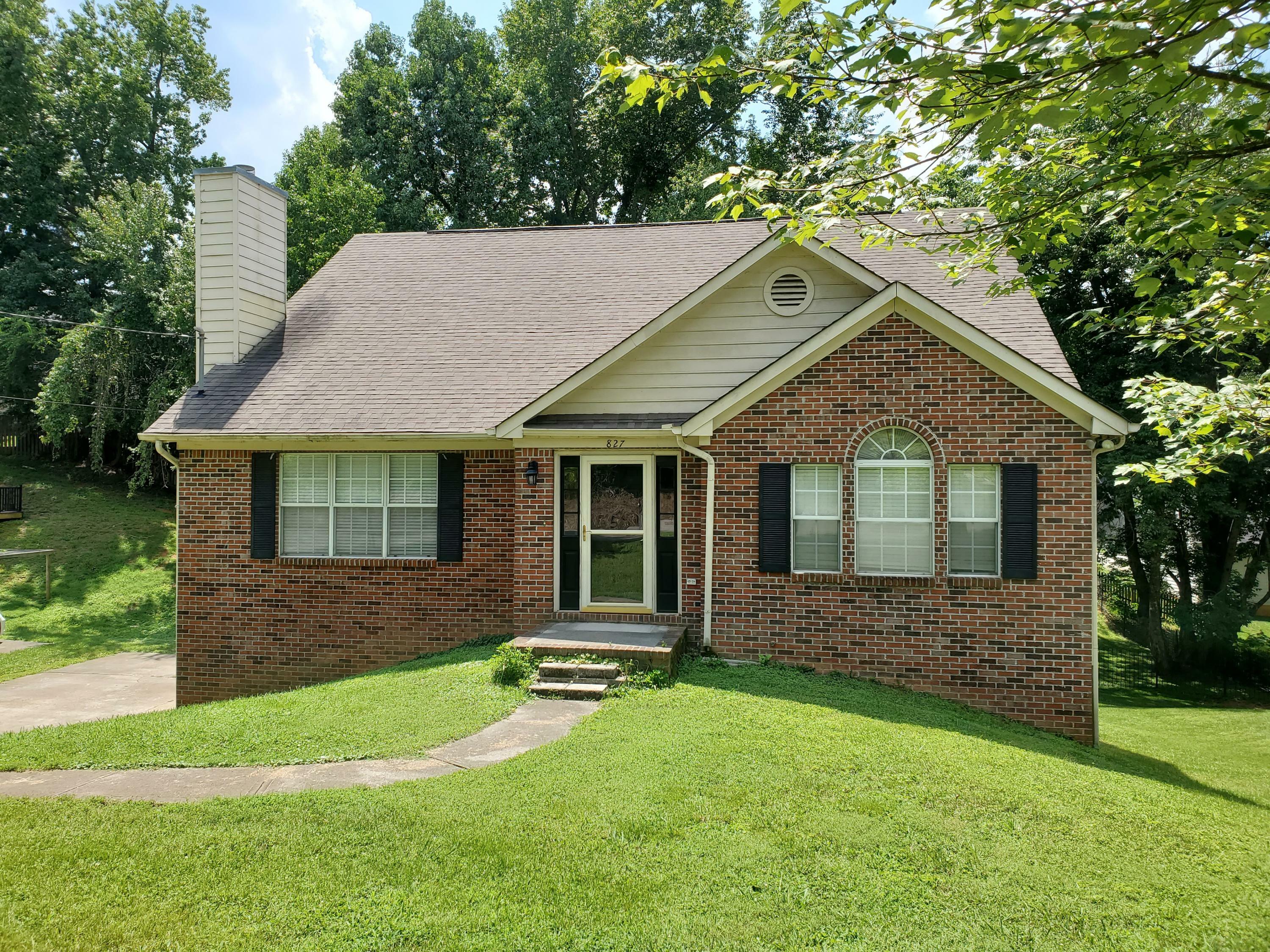 Property Photo:  827 Sanford Day Rd  TN 37919 