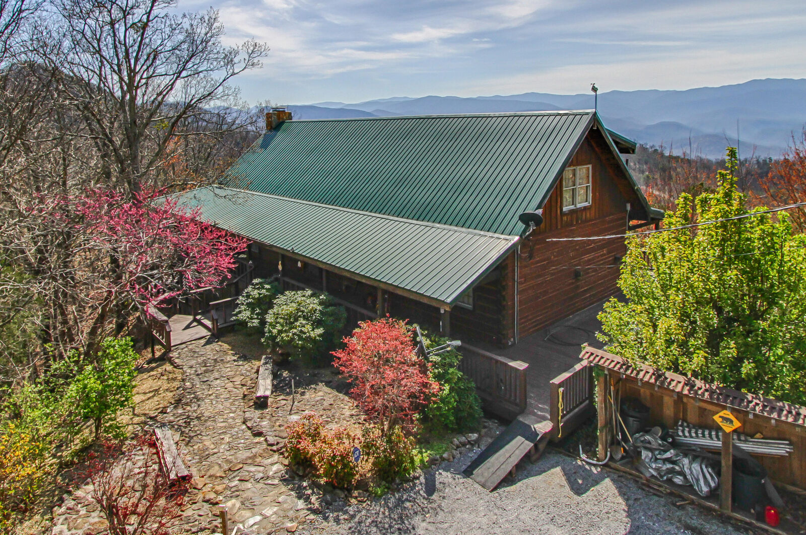 Property Photo:  350 Likely Lane  TN 37882 