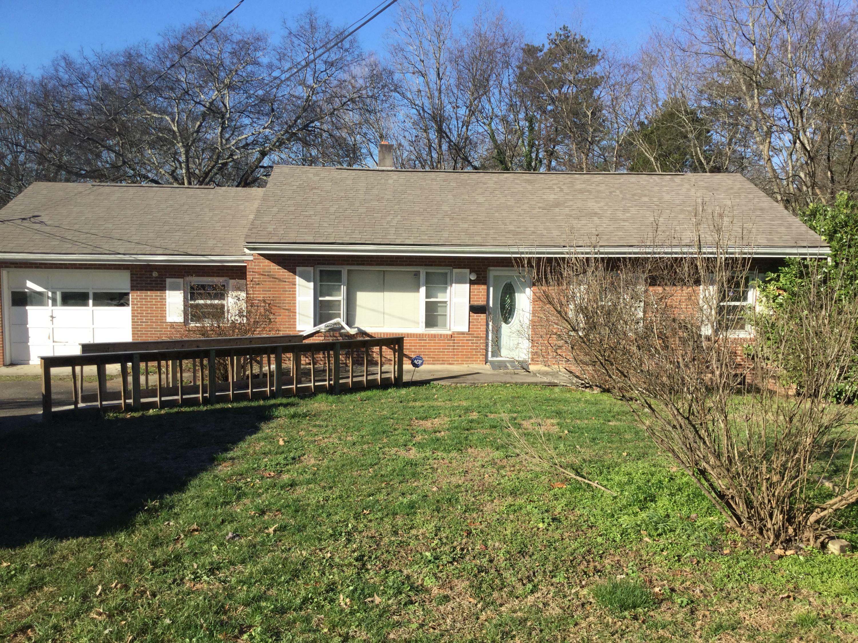 Property Photo:  1105 Sanders Rd  TN 37923 