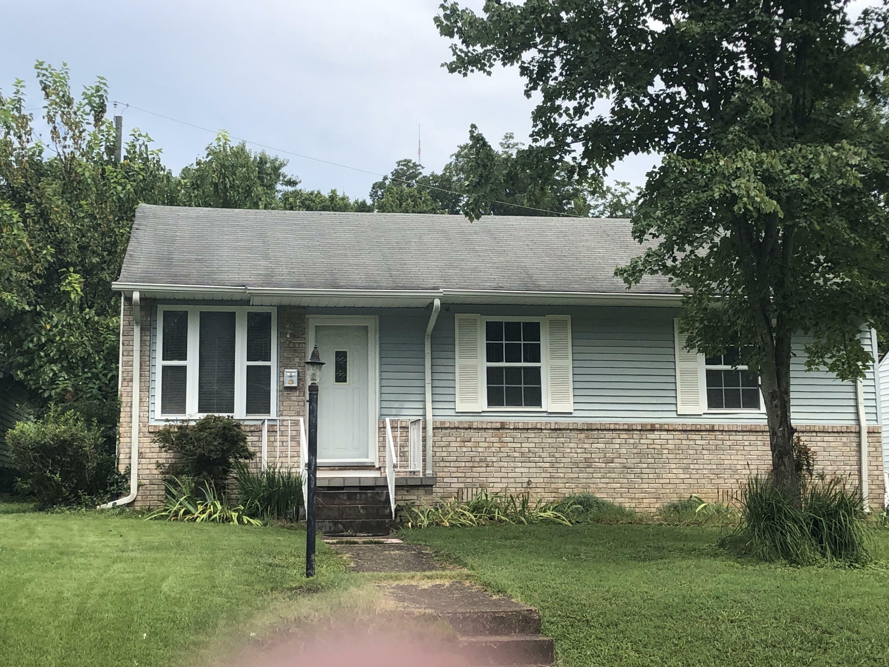 Property Photo:  1015 Melbourne Ave  TN 37917 