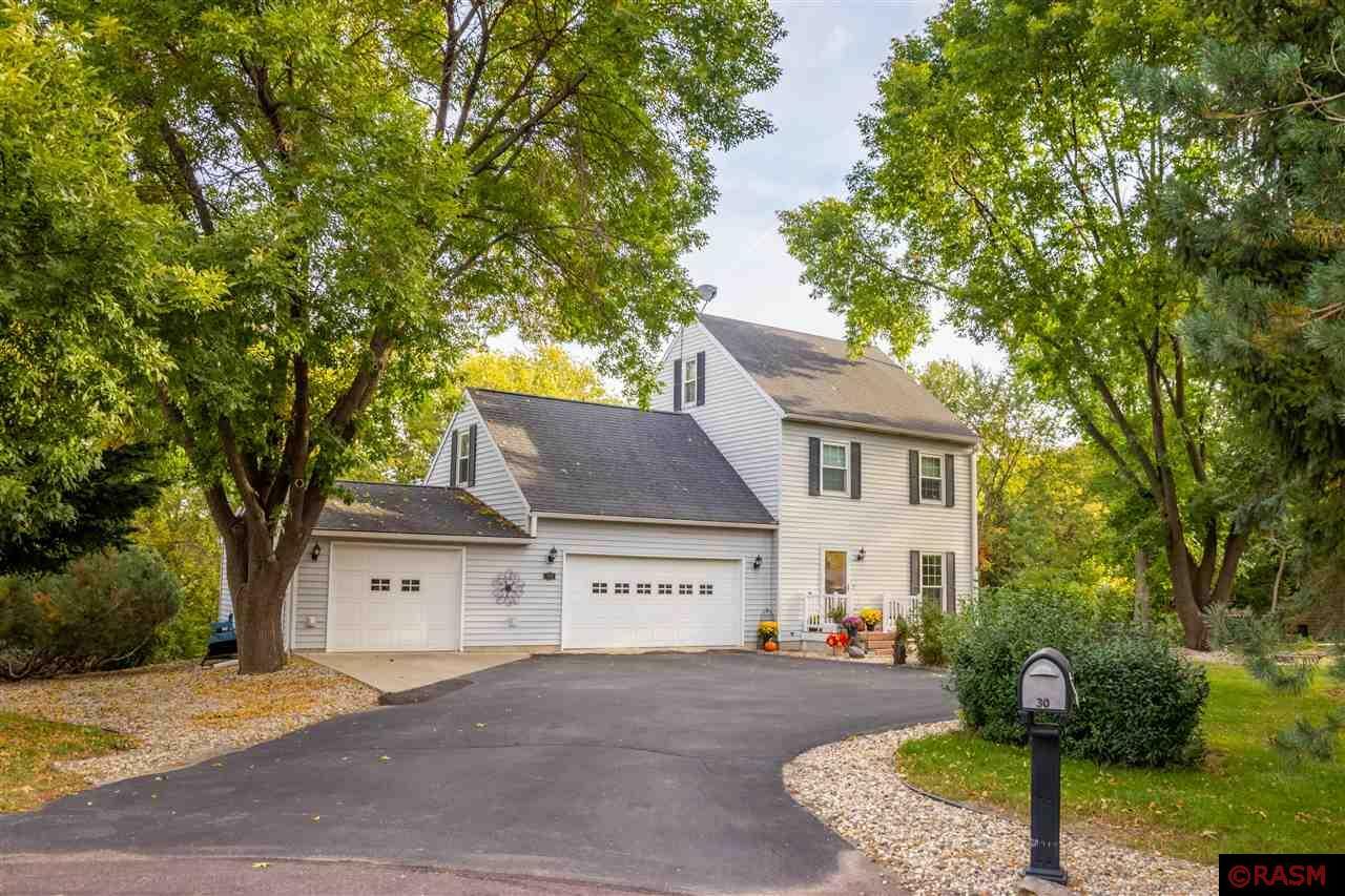 Property Photo: 30 Caroletta Court MN 56001