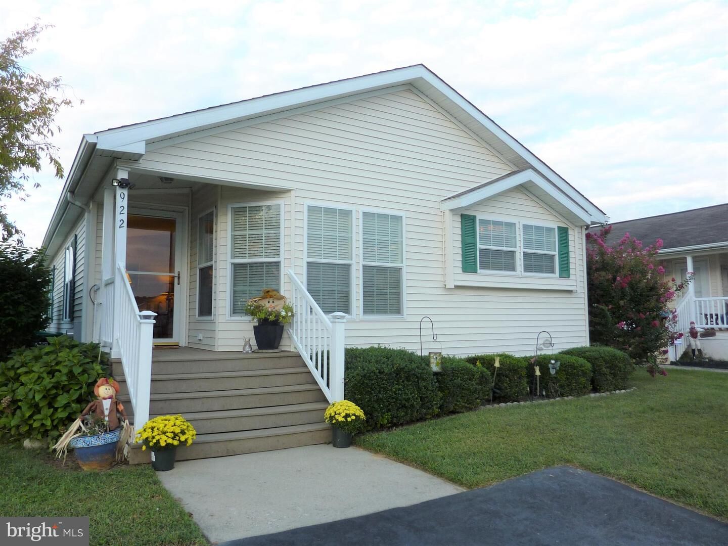 Property Photo:  922 Appleberry Drive 141  DE 19977 