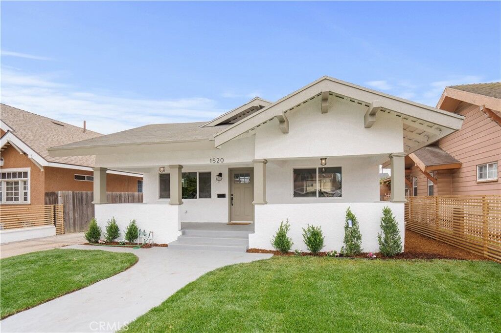 Property Photo: 1520 W 46th Street CA 90062