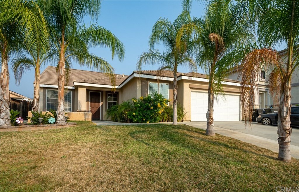 Property Photo:  324 Steiner Drive  CA 92544 