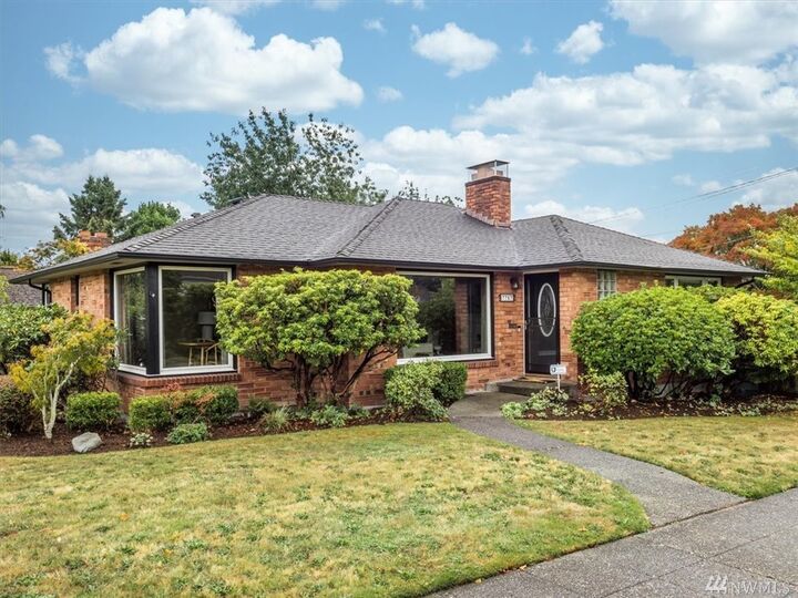 7757 21st Ave NW  Seattle WA 98117 photo