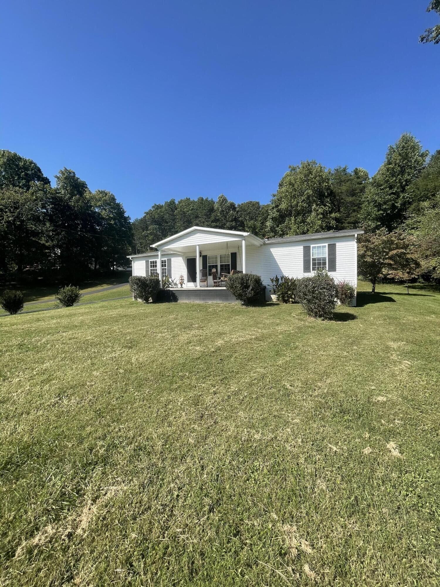 Property Photo:  216 Ellen Lane Lane  KY 40734 