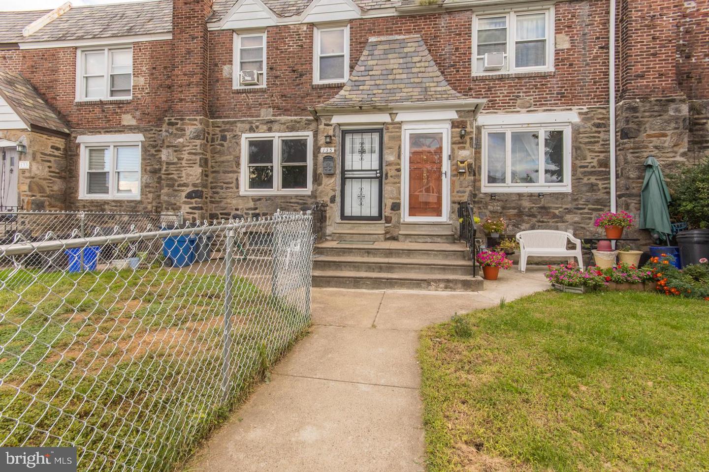 Property Photo: 135 Academy Lane PA 19082