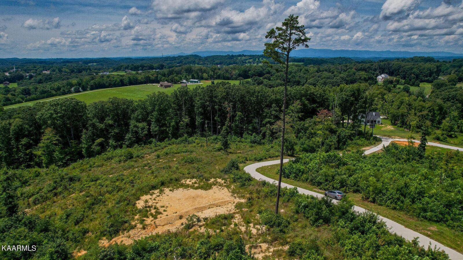 Property Photo:  5150 Fort Sumter Rd  TN 37938 