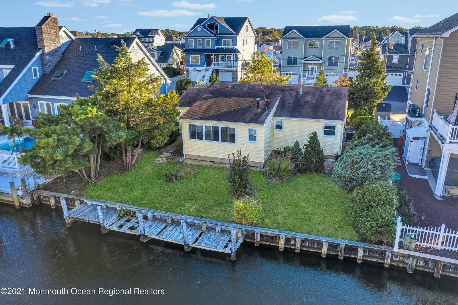 Property Photo:  1838 Compass Court  NJ 08753 