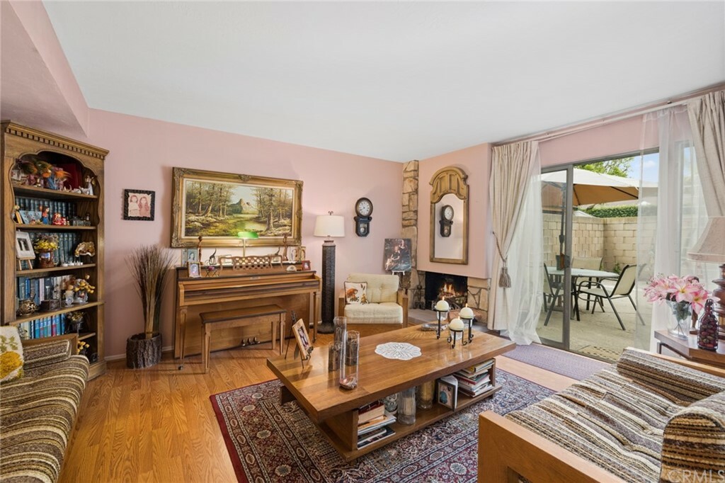 Property Photo: 333 Riviera Drive CA 92627