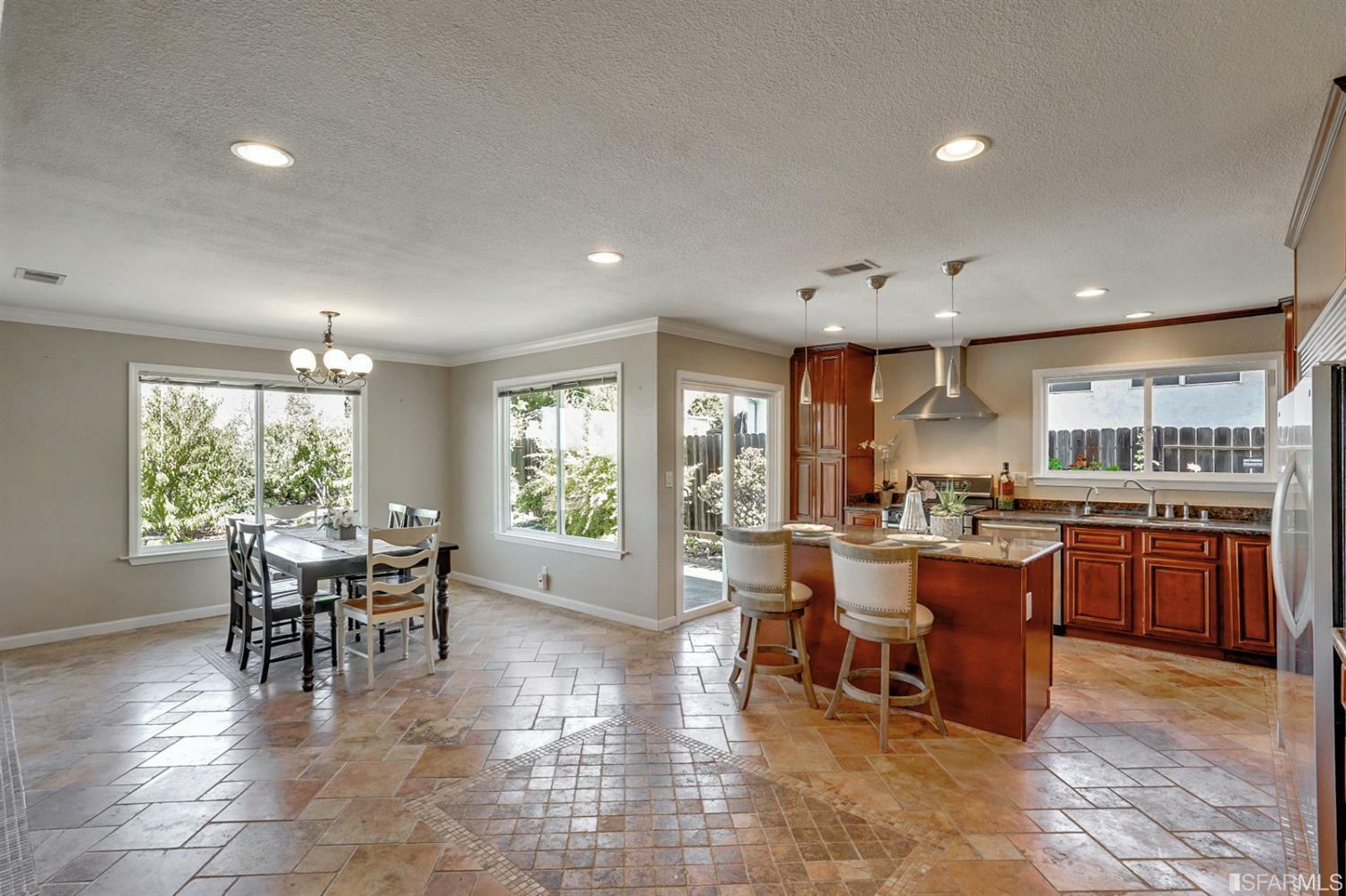 Property Photo:  127 Lilac Circle  CA 94547 