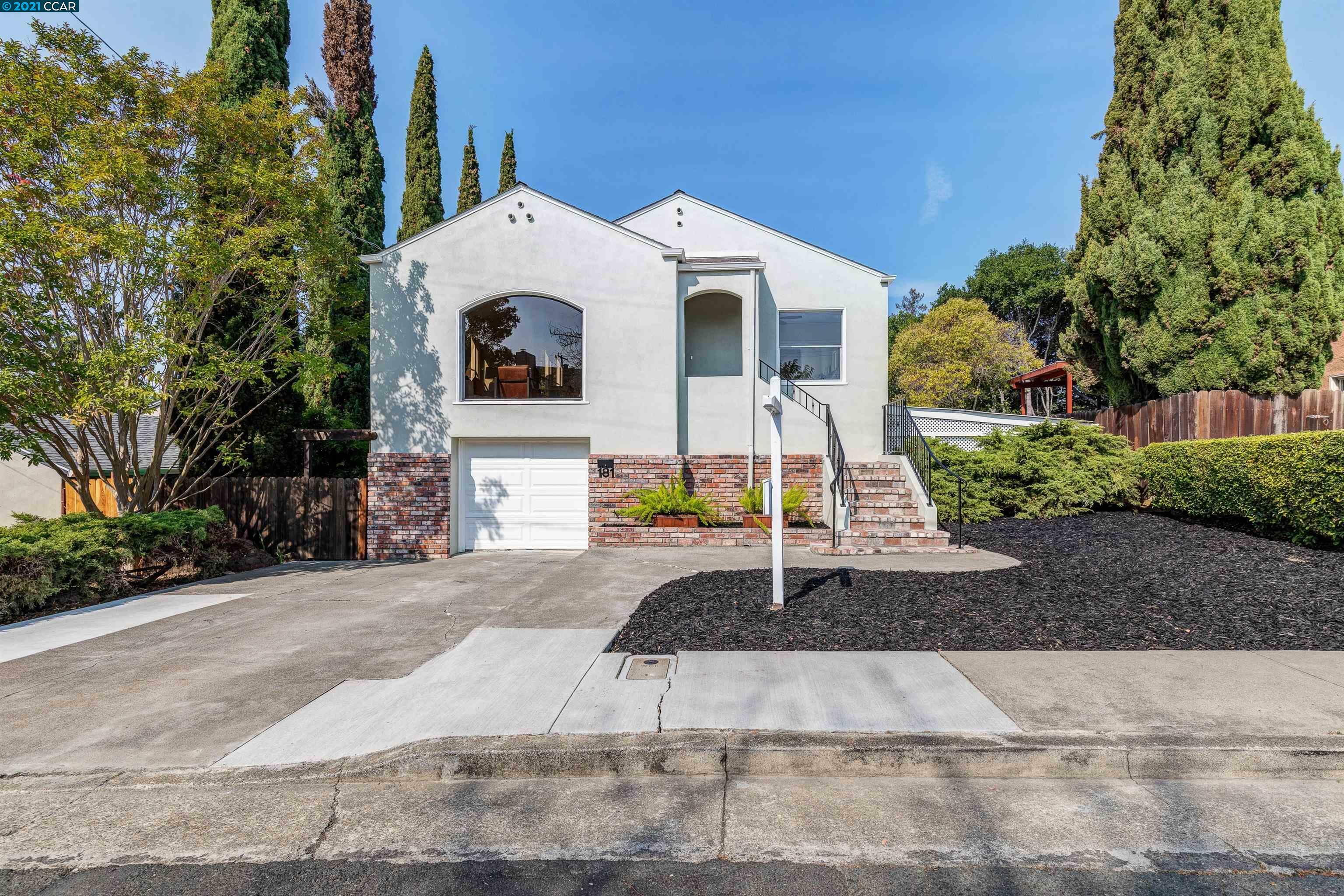 Property Photo:  181 Bayview Ave  CA 94590 