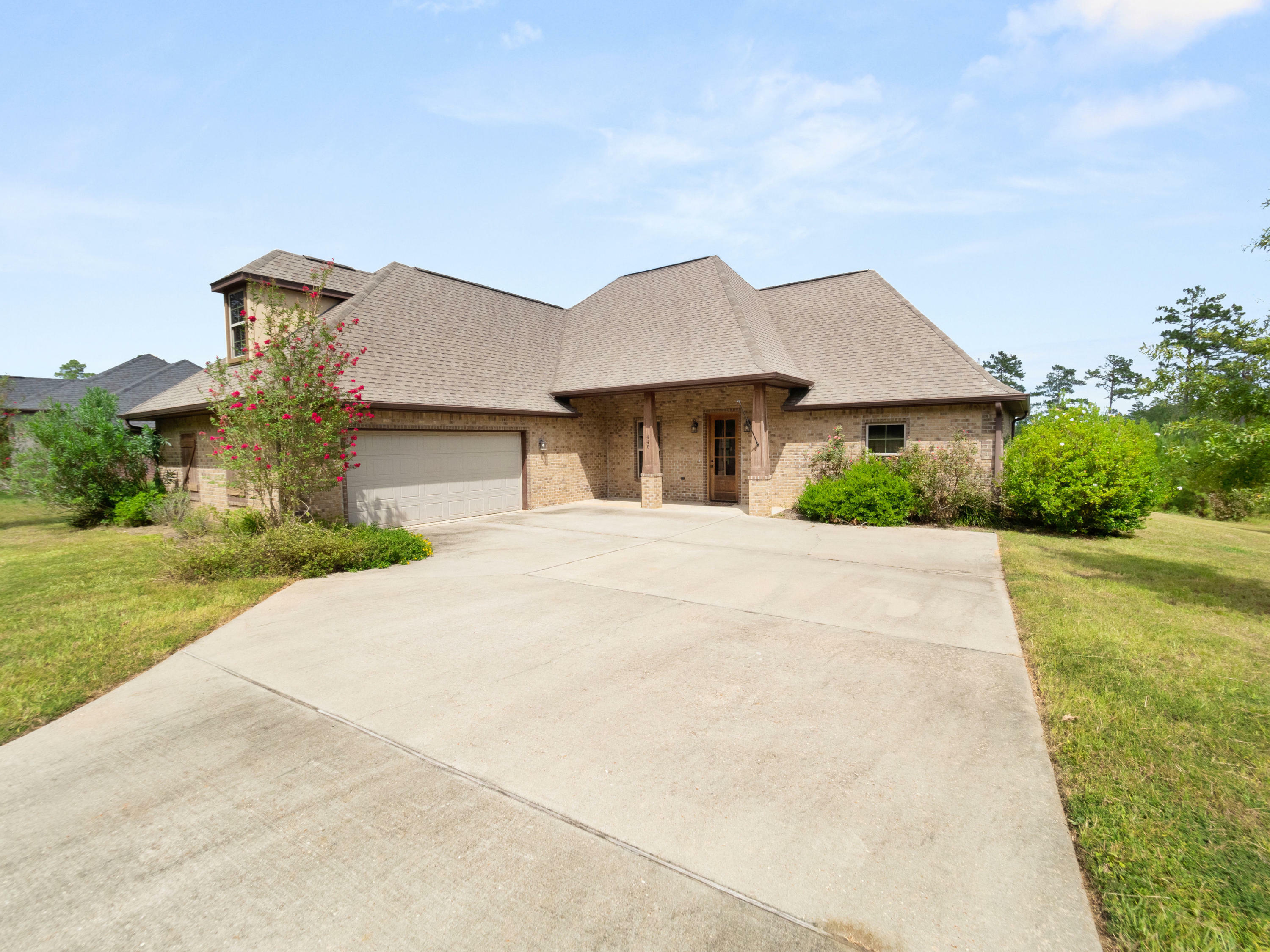 Property Photo:  440 Hickory Ridge Rd  LA 71446 