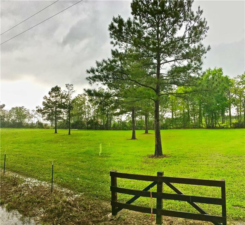 Property Photo:  Wallace Ellender Rd  LA 70633 