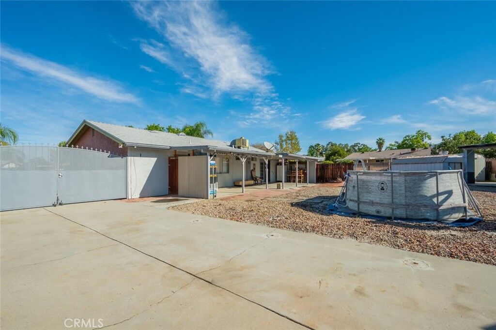 Property Photo:  41365 Torrey Pine Court  CA 92544 