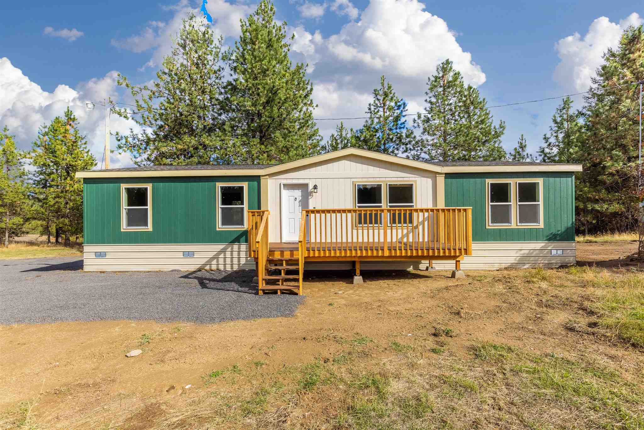 Property Photo:  35007 N Dunn Rd  WA 99003 