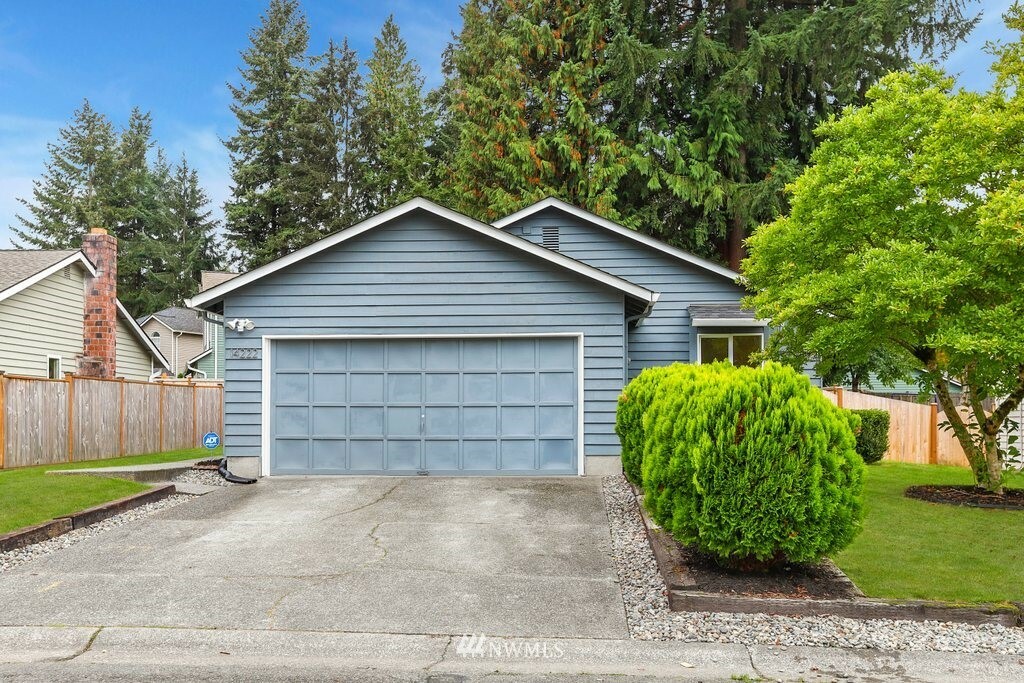 Property Photo:  14222  61st Avenue SE  WA 98208 