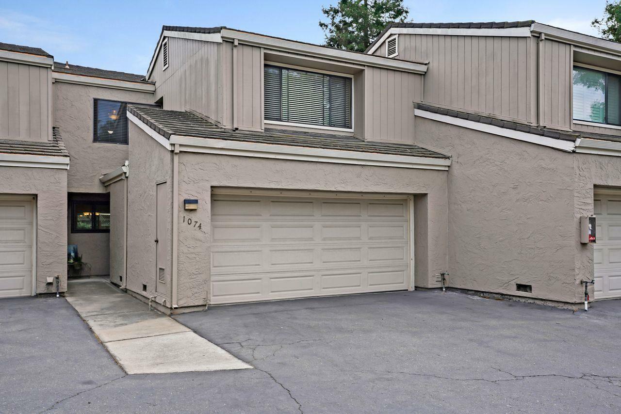 Property Photo: 1074 Villa Maria Court CA 95125