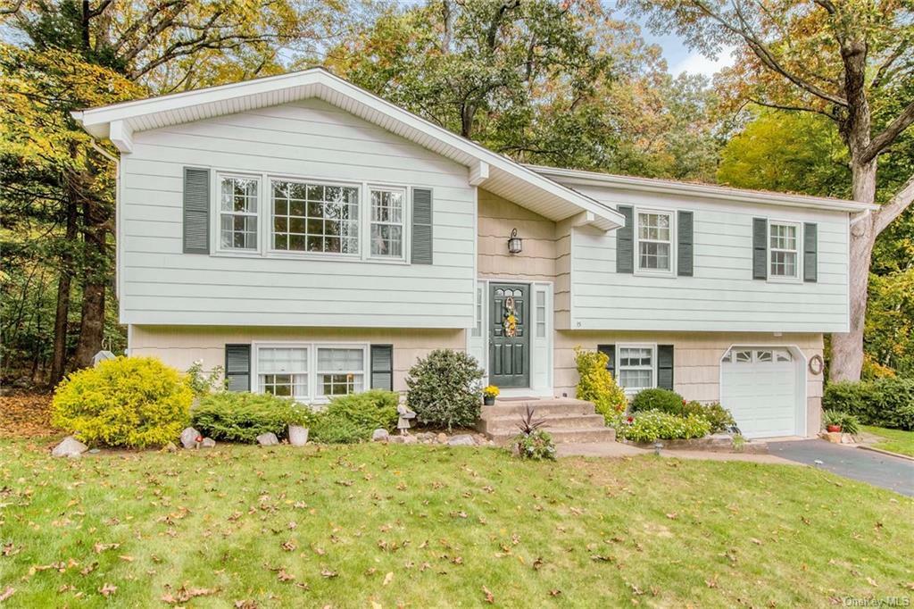 Property Photo:  15 Overlook Drive  NY 10974 