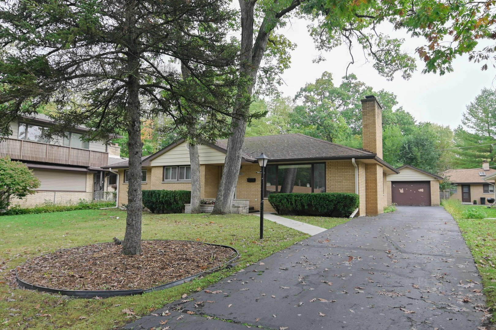 Property Photo:  431 College Avenue  IL 60096 