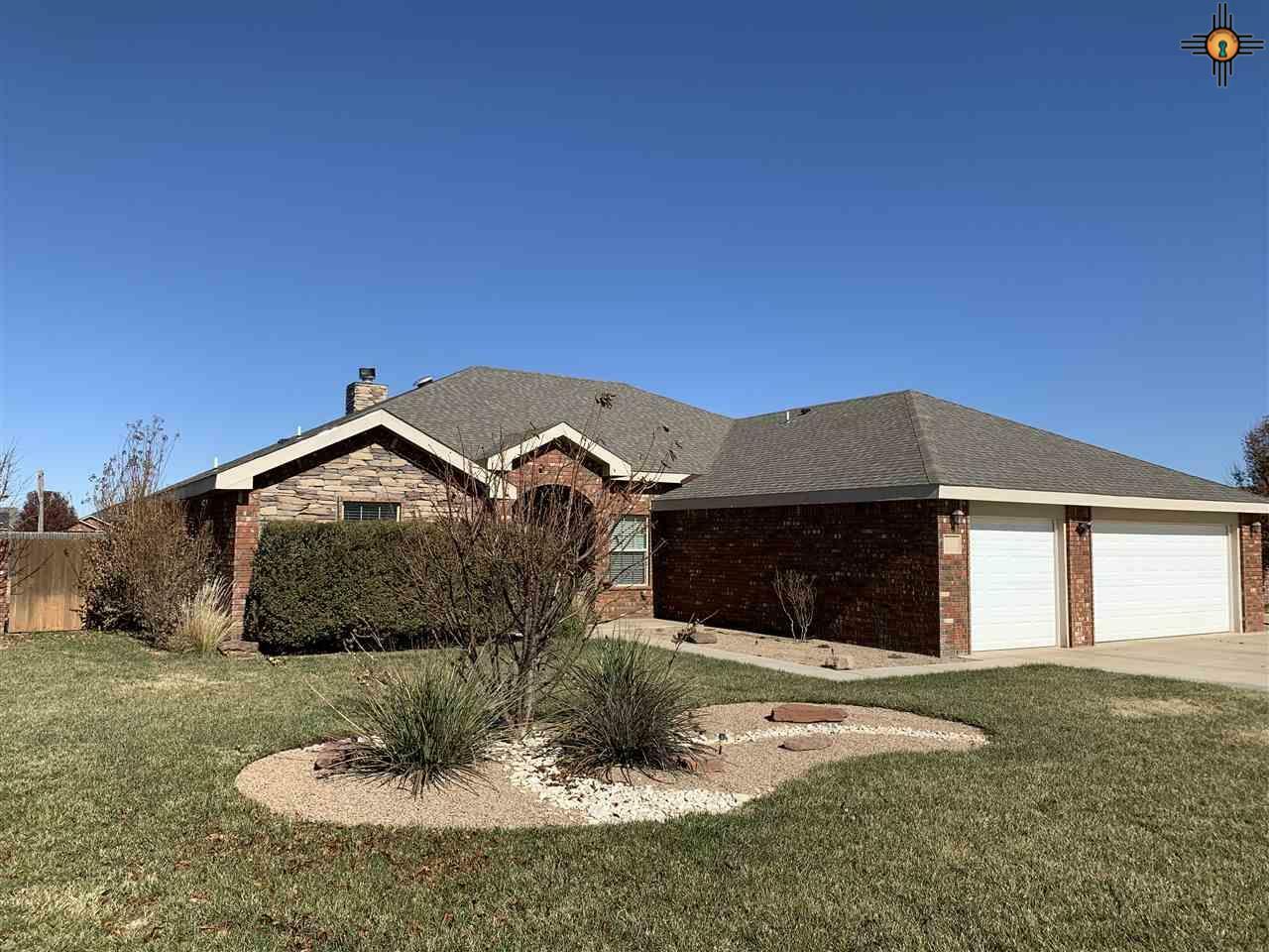 Property Photo: 100 Asher NM 88101
