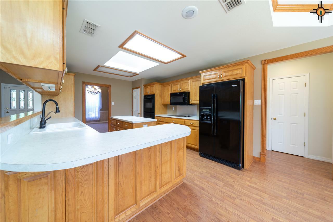 Property Photo: 2417 Fairway Terrace NM 88101