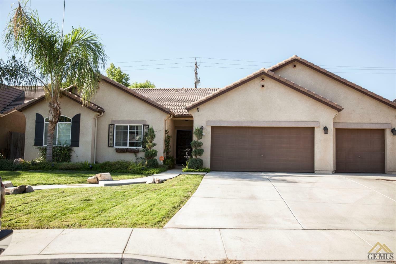 Property Photo:  11605 Mondego Drive  CA 93311 