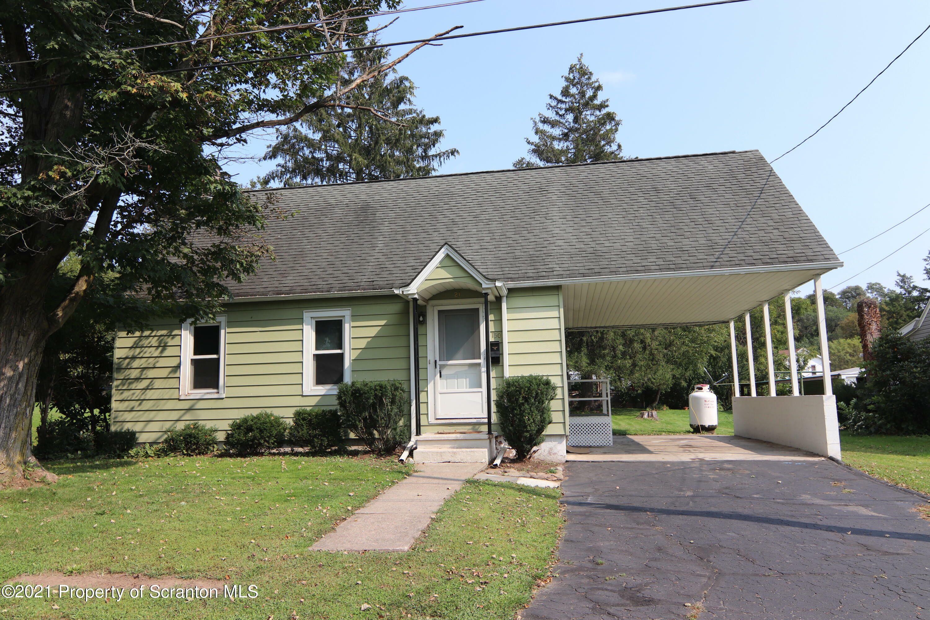 Property Photo:  150 Spruce Street  PA 18657 