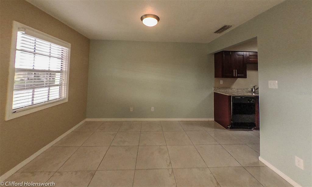 Property Photo:  5215 Coquina Key Drive SE D  FL 33705 