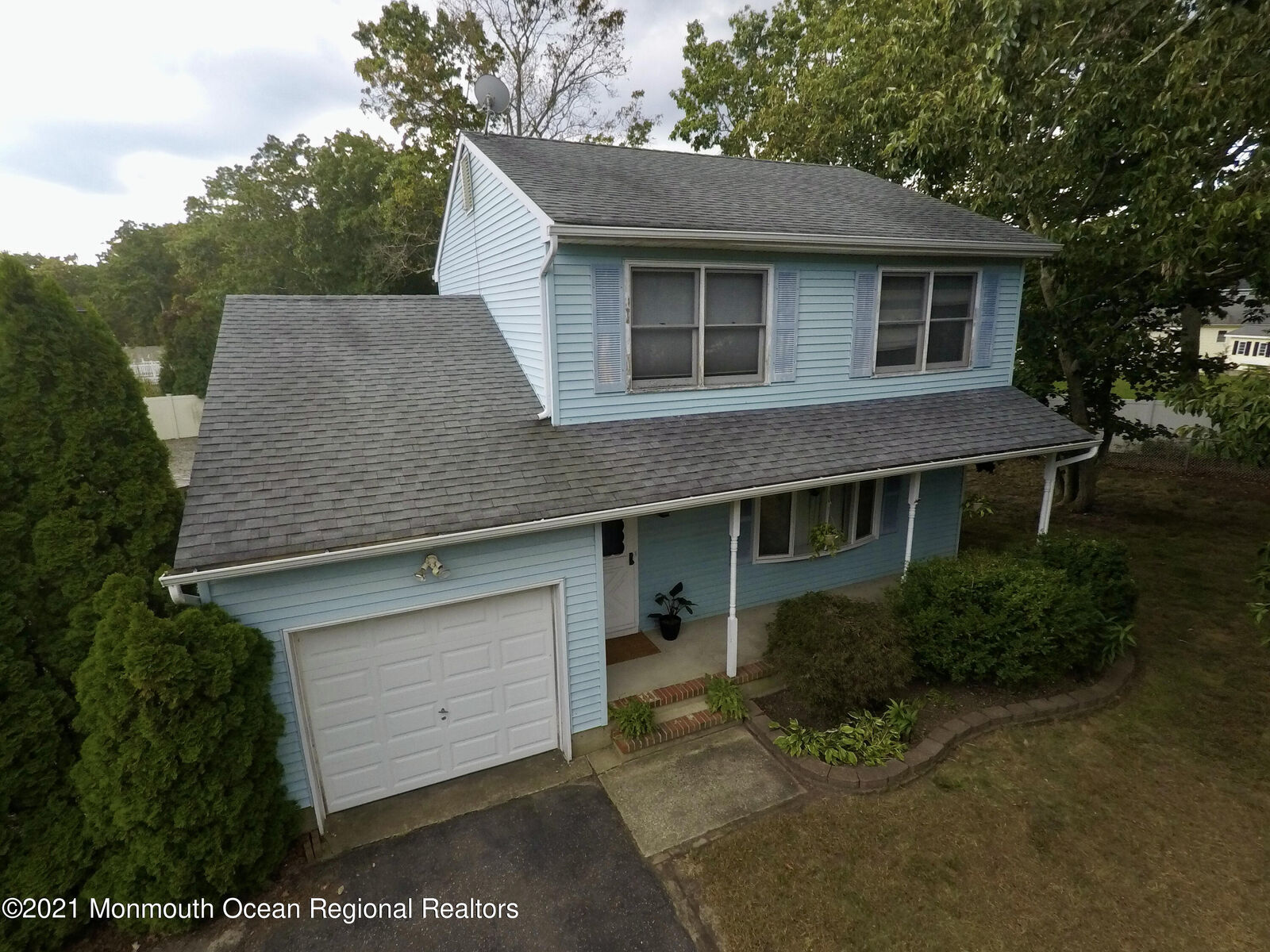 Property Photo:  36 Shasta Lane  NJ 08753 