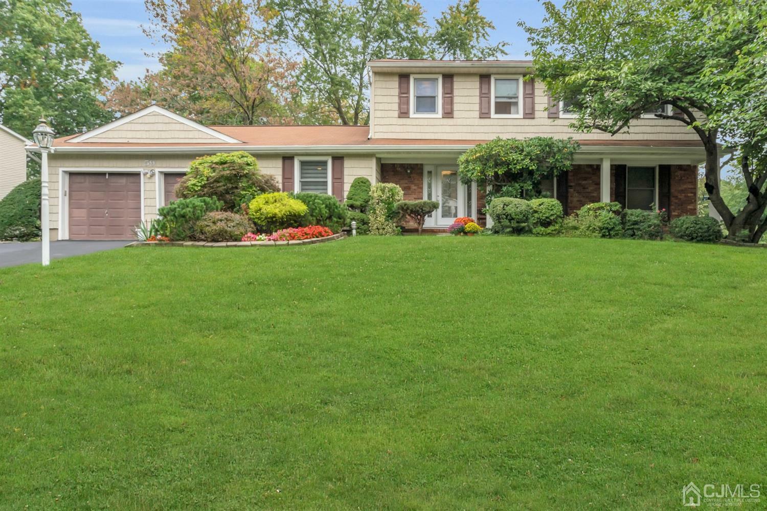 Property Photo:  59 Valley Forge Drive  NJ 08816 