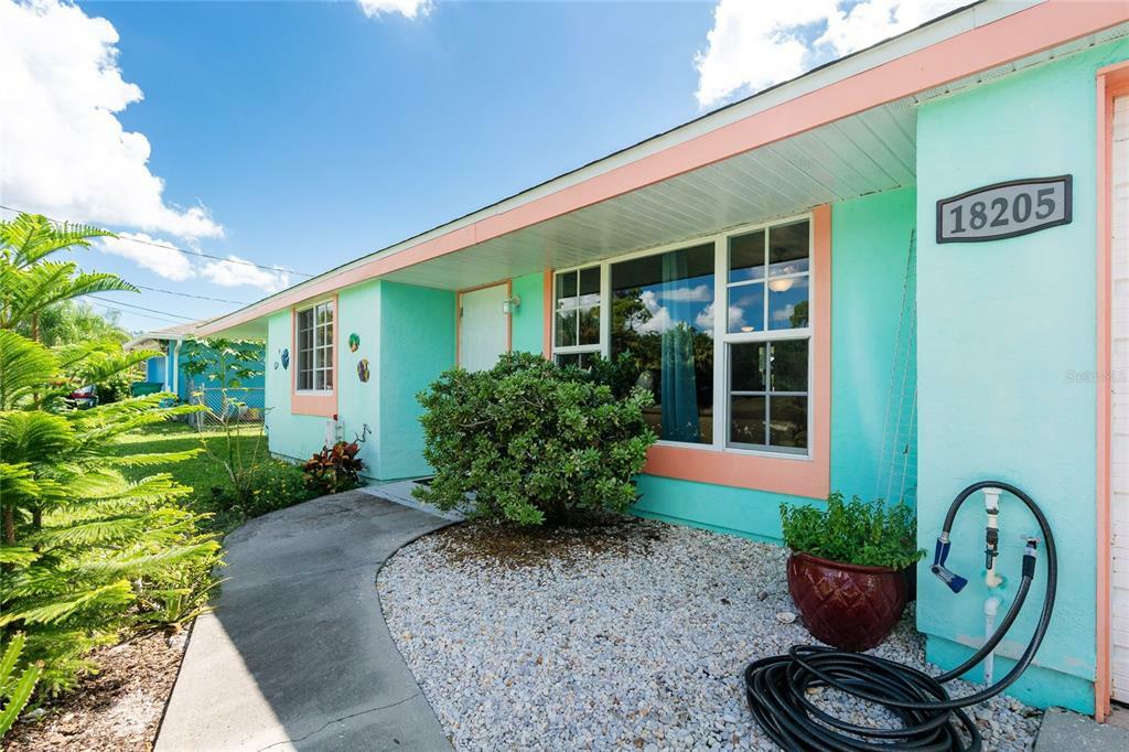 Property Photo:  18205 Ohara Drive  FL 33948 