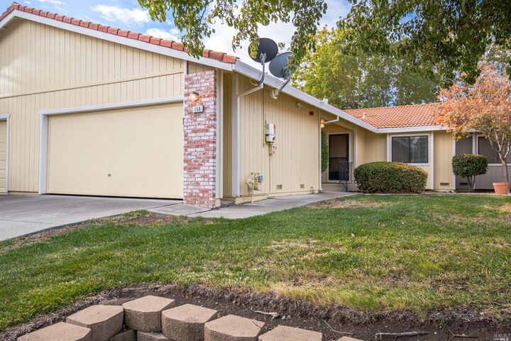 158 Bryce Way  Vacaville CA 95687 photo